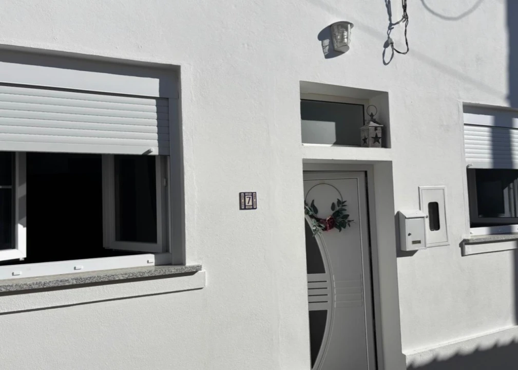 Moradia T2 para Venda em Maiorca Foto 1