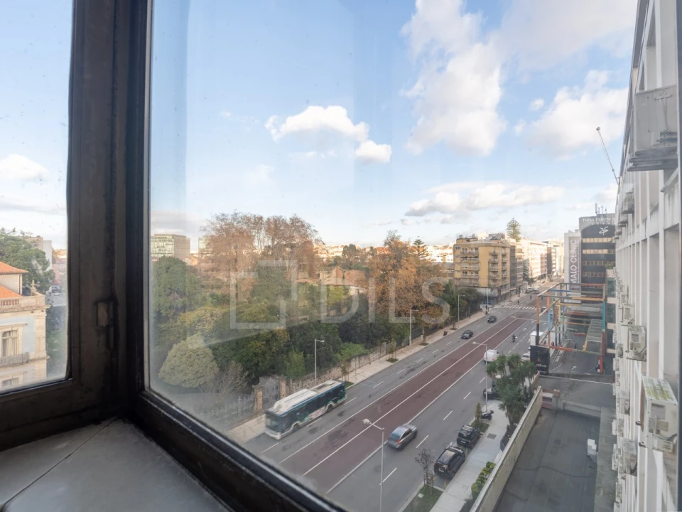 Escritório para Arrendamento em Lordelo do Ouro e Massarelos Foto 8