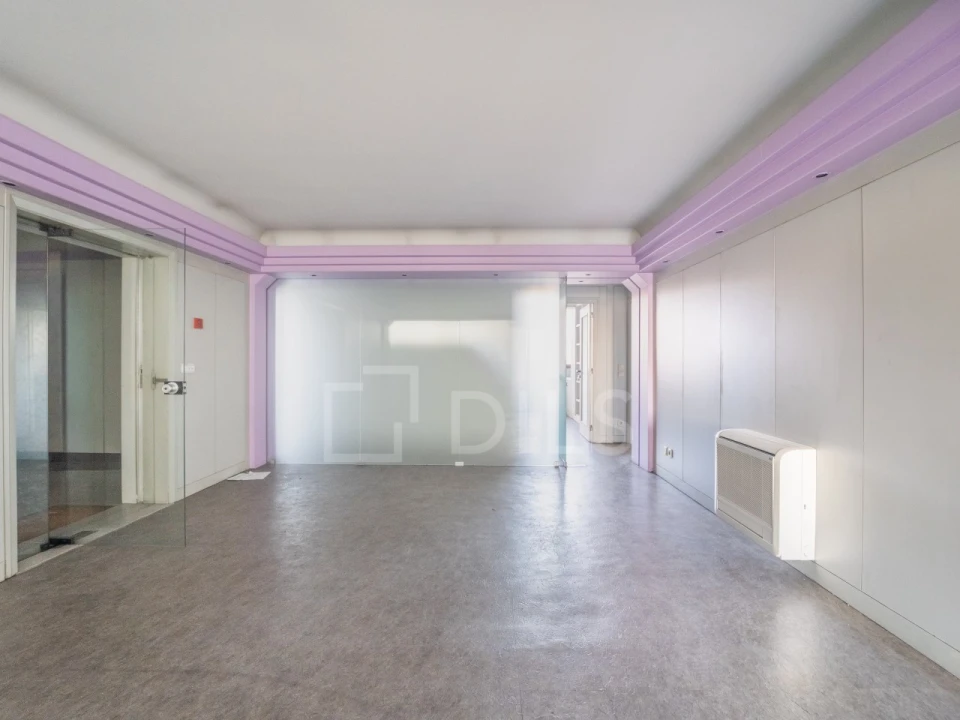 Escritório para Arrendamento em Lordelo do Ouro e Massarelos Foto 10