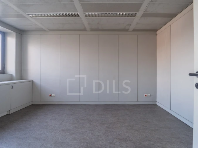 Escritório para Arrendamento em Lordelo do Ouro e Massarelos Foto 22