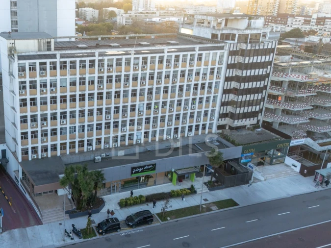 Escritório para Arrendamento em Lordelo do Ouro e Massarelos Foto 26