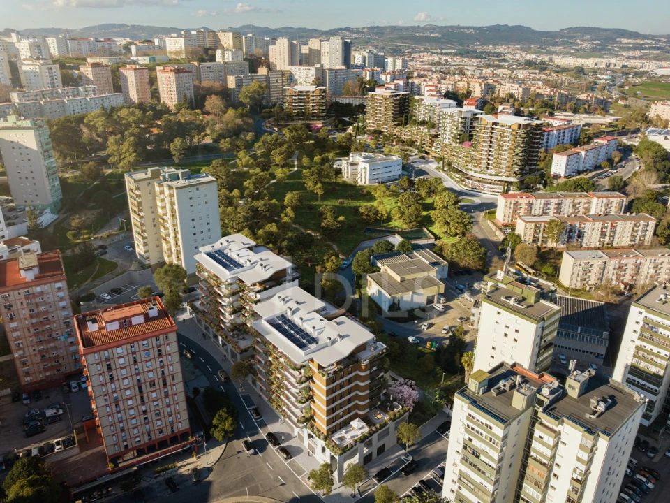 Apartamento T3 para Venda em Santo António dos Cavaleiros e Frielas Foto 22