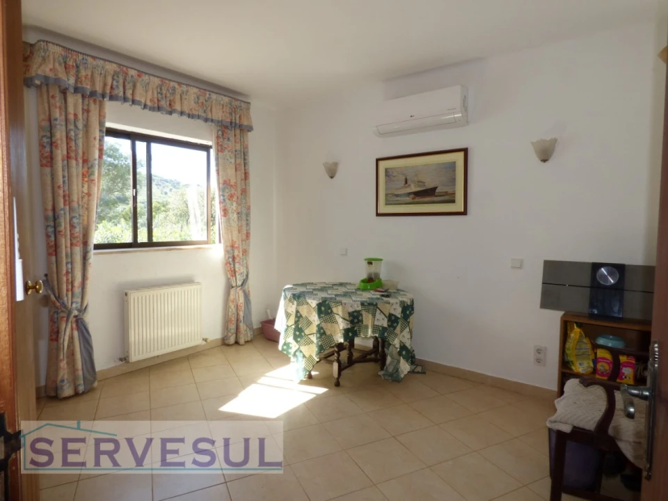 Moradia T4 para Venda em São Bartolomeu de Messines Foto 19