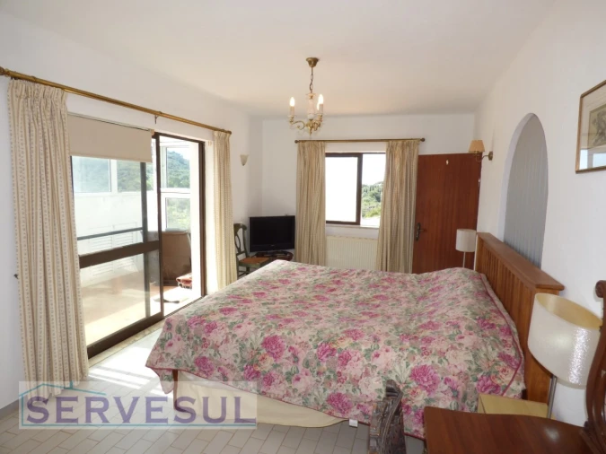 Moradia T4 para Venda em São Bartolomeu de Messines Foto 26