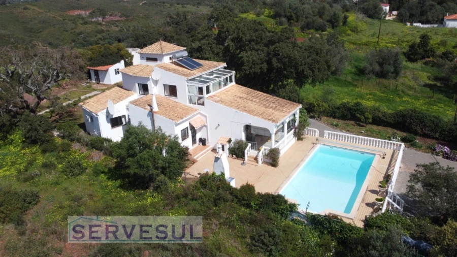 Moradia T4 para Venda em São Bartolomeu de Messines Foto 48