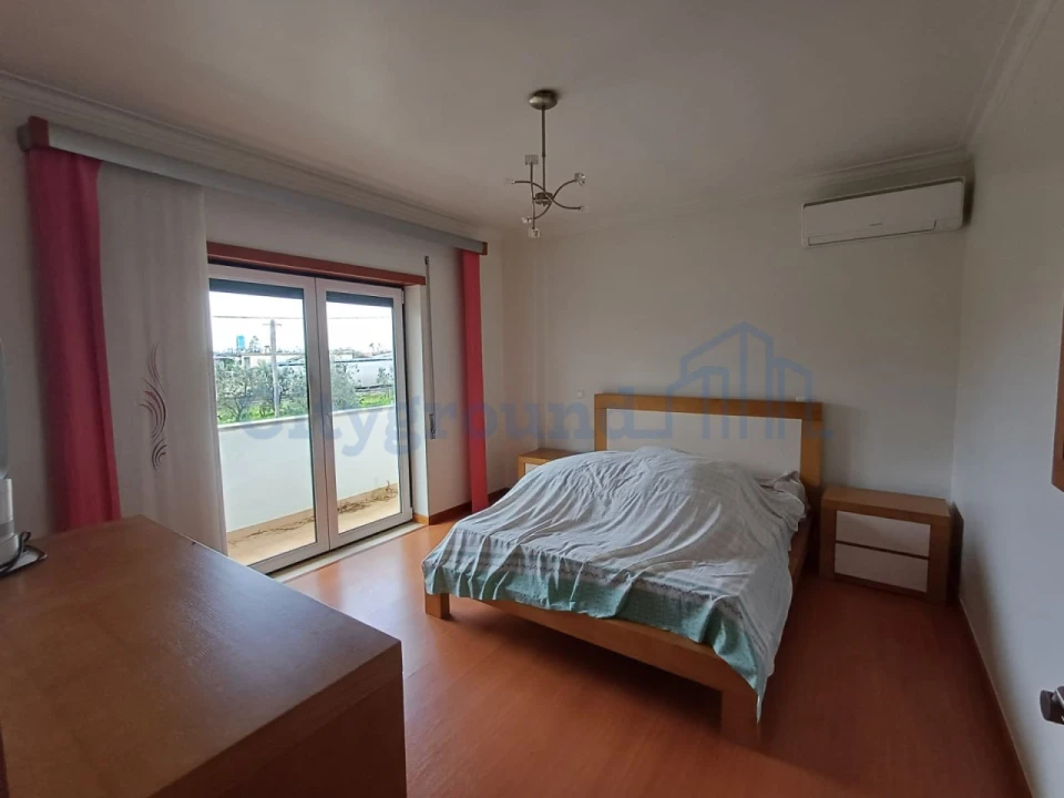 Moradia T4 para Venda em Bajouca Foto 18