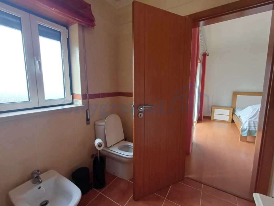 Moradia T4 para Venda em Bajouca Foto 21