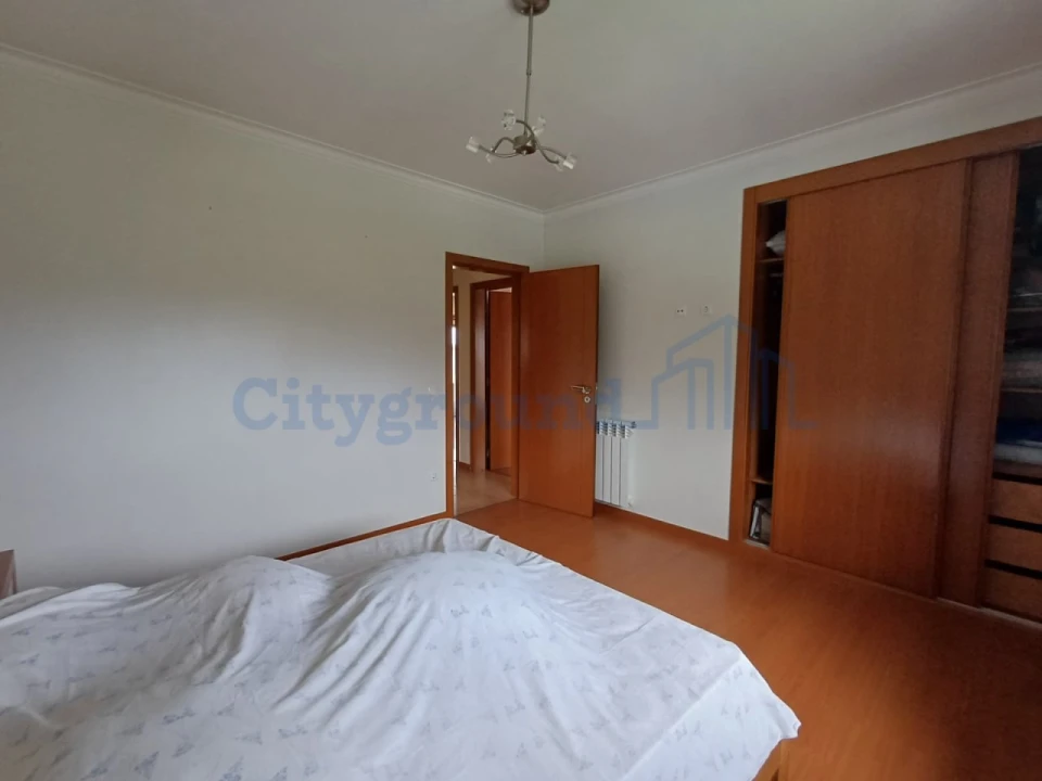 Moradia T4 para Venda em Bajouca Foto 25