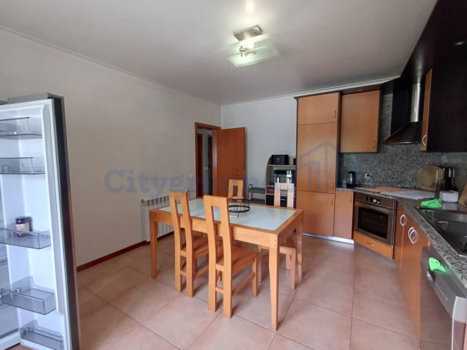 Moradia T4 para Venda em Bajouca Foto 10