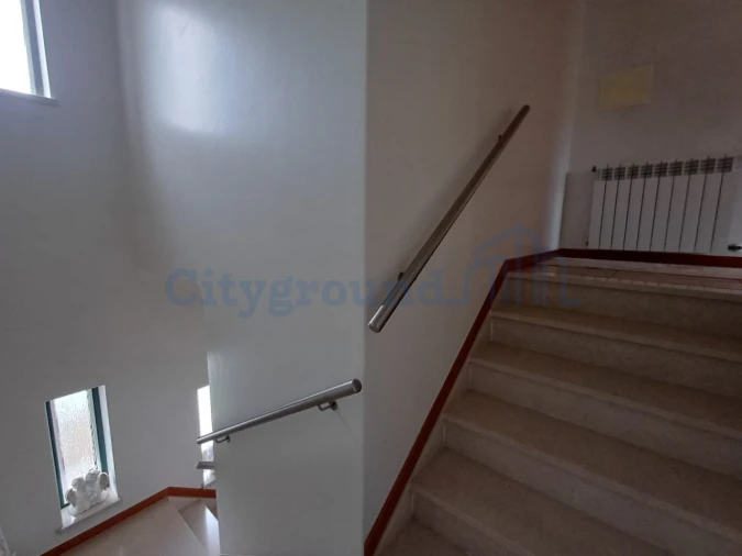 Moradia T4 para Venda em Bajouca Foto 16