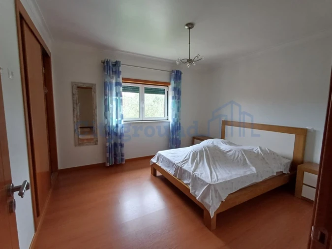 Moradia T4 para Venda em Bajouca Foto 26