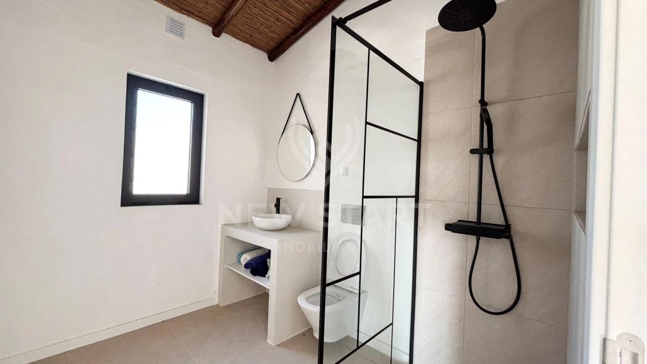 Moradia T3 para Venda em Santa Barbara de Nexe Foto 17