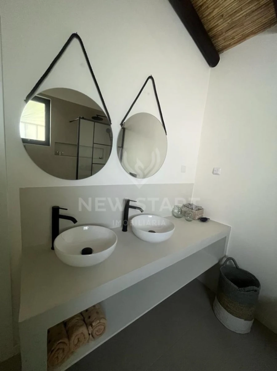 Moradia T3 para Venda em Santa Barbara de Nexe Foto 14