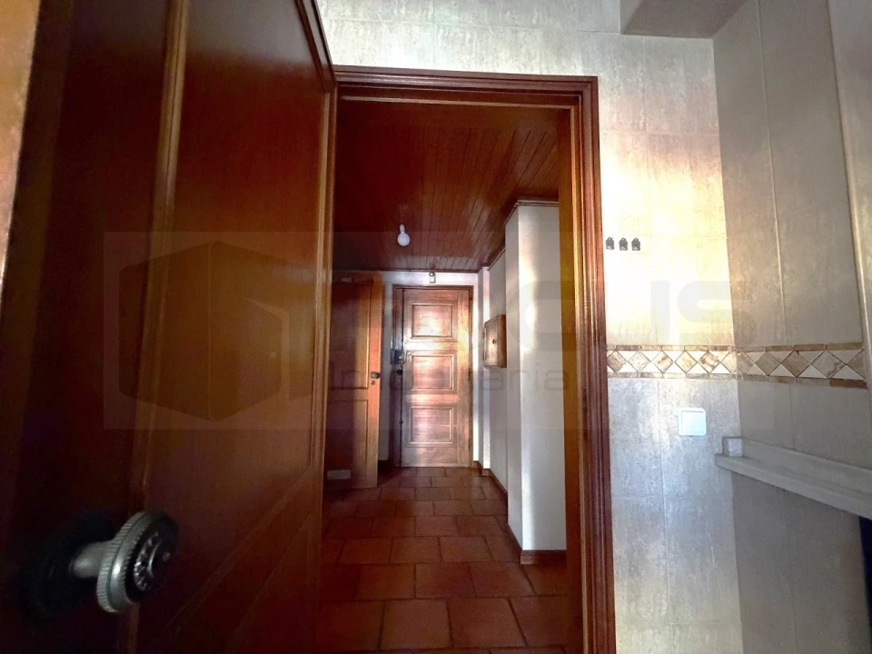 Apartamento T1 para Arrendamento em Glória e Vera Cruz Foto 12