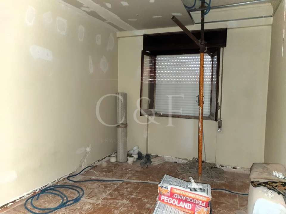 Apartamento T2 para Venda em Odivelas Foto 8