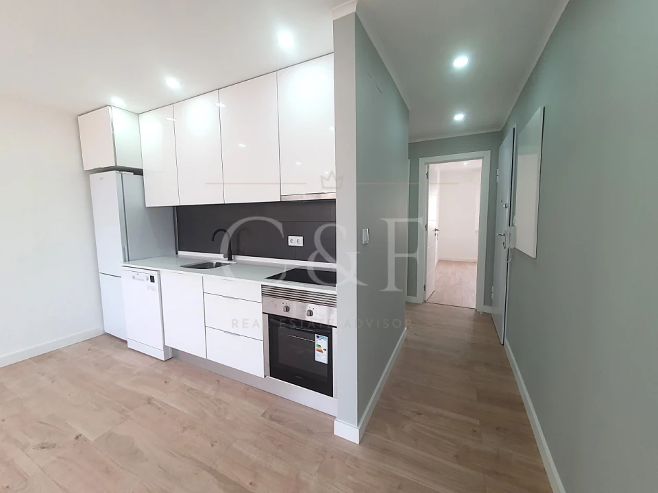 Apartamento T3 para Venda em Odivelas Foto 1
