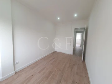 Apartamento T3 para Venda em Odivelas