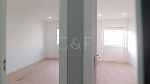 Apartamento T3 para Venda em Odivelas