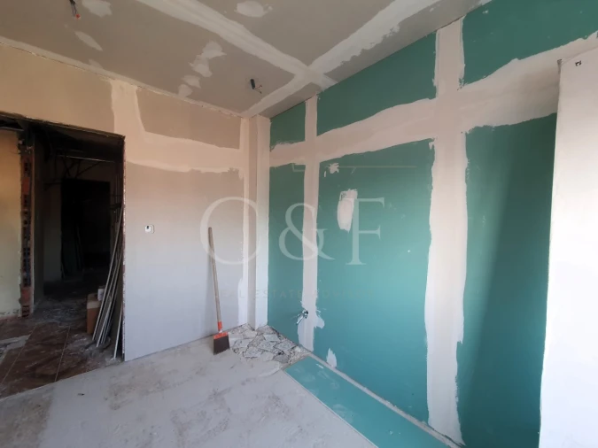 Apartamento T2 para Venda em Odivelas Foto 5