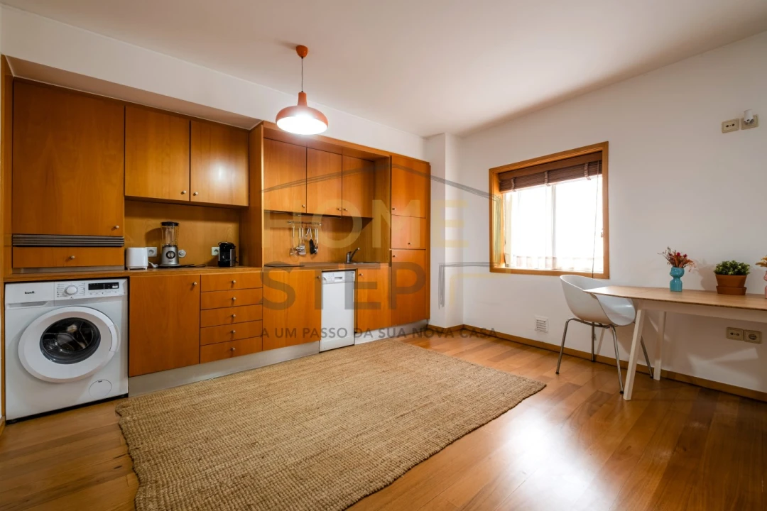 Apartamento para Venda em Cedofeita, Santo Ildefonso, Sé, Miragaia, São Nicolau e Vitória Foto 2
