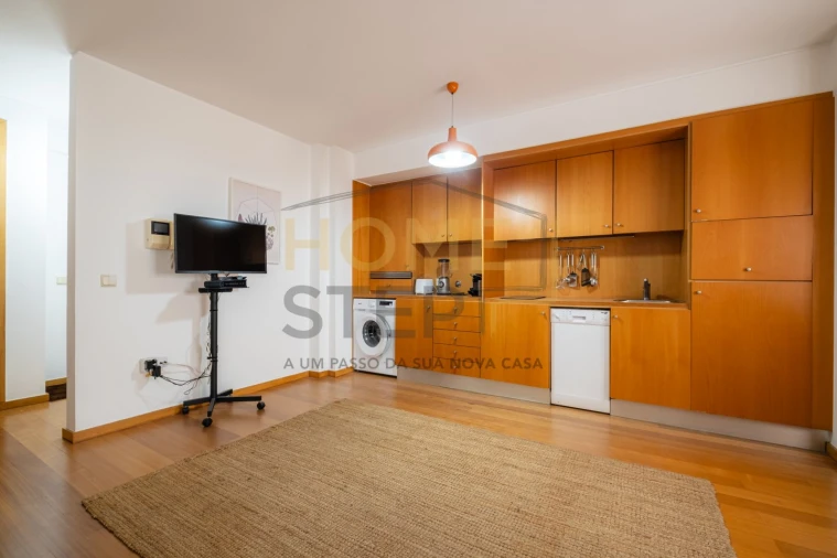 Apartamento para Venda em Cedofeita, Santo Ildefonso, Sé, Miragaia, São Nicolau e Vitória Foto 3