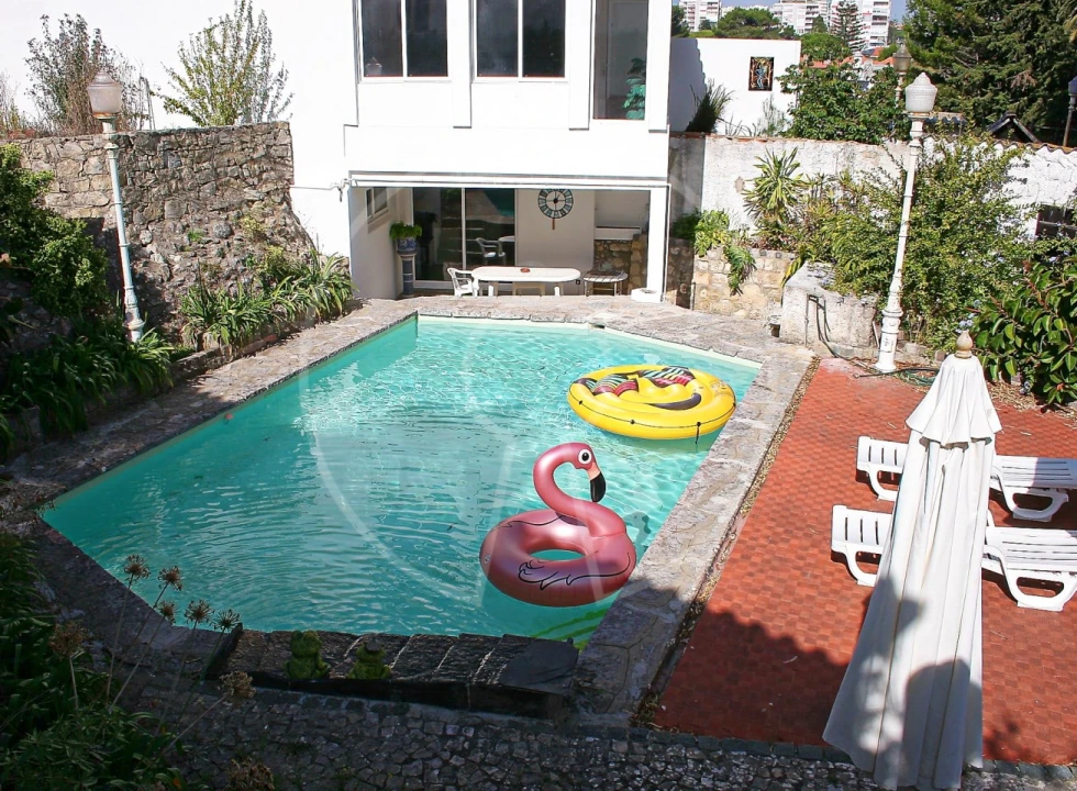 Moradia T6 para Venda em Oeiras e São Julião da Barra, Paço de Arcos e Caxias Foto 2