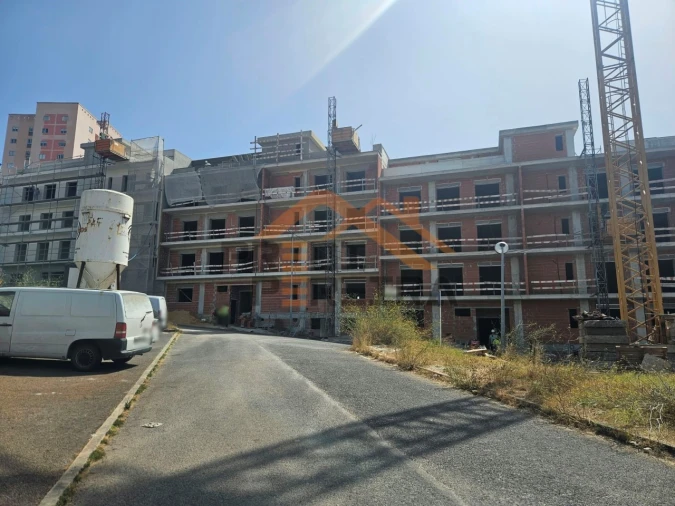 Apartamento T2 para Venda em Santo António dos Cavaleiros e Frielas Foto 40