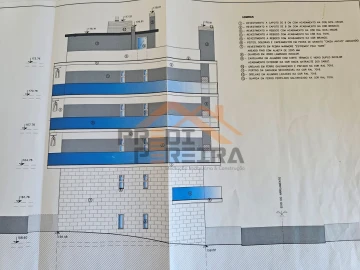 Apartamento T3 para Venda em Santo António dos Cavaleiros e Frielas