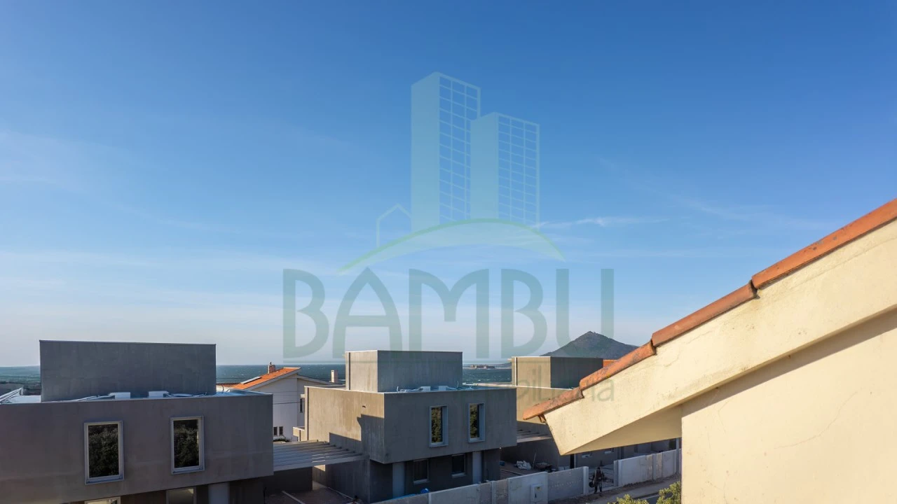 Moradia T4 para Venda em Moledo e Cristelo Foto 2