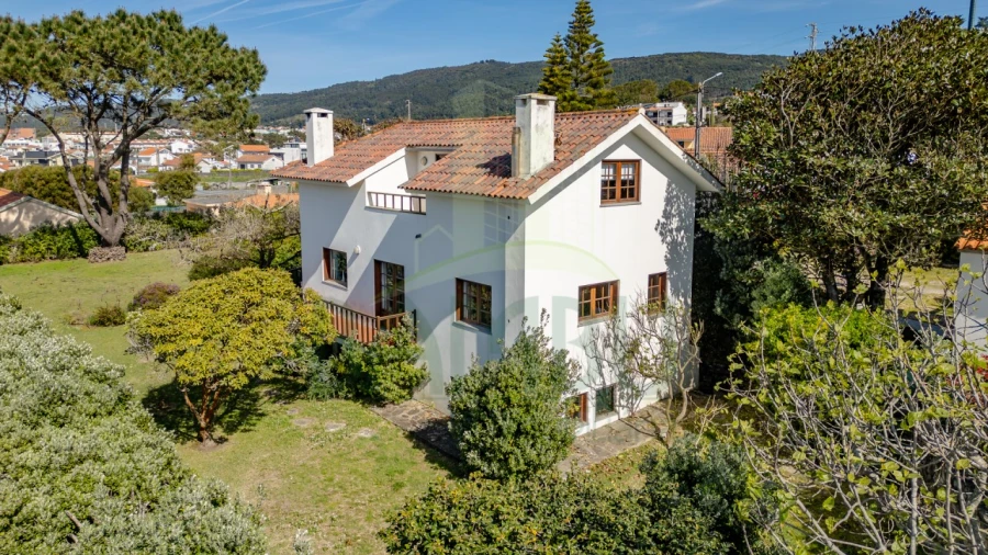 Moradia T4 para Venda em Moledo e Cristelo Foto 4