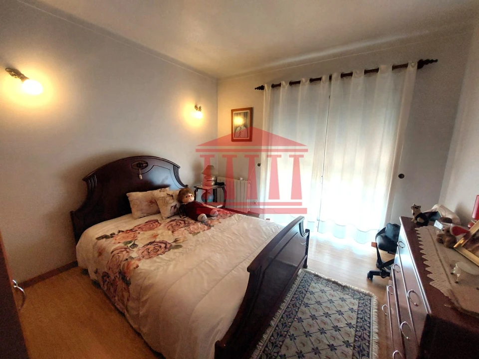 Moradia T3 para Venda em Palme Foto 21