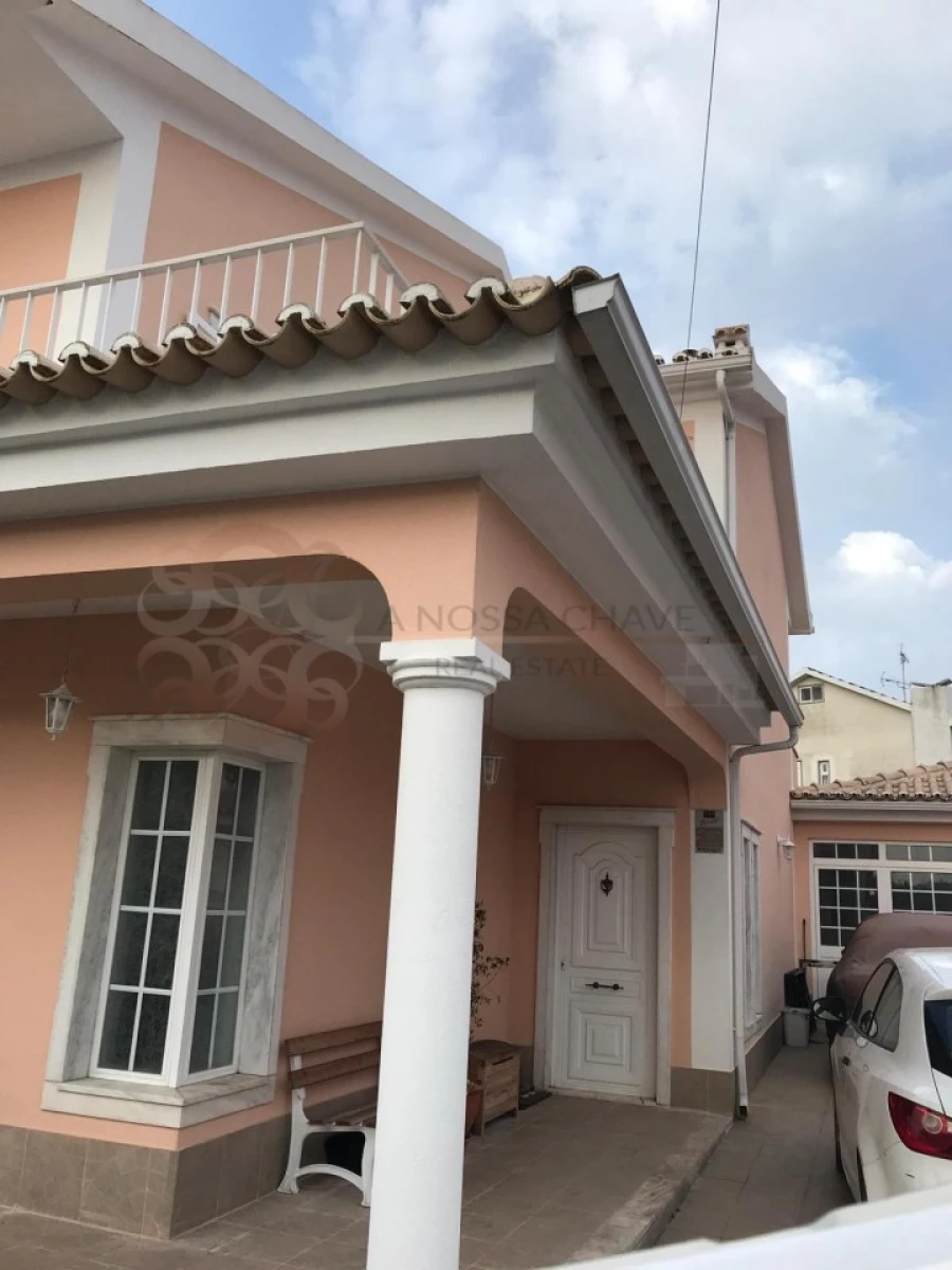 Moradia T3 para Venda em Charneca de Caparica e Sobreda Foto 6