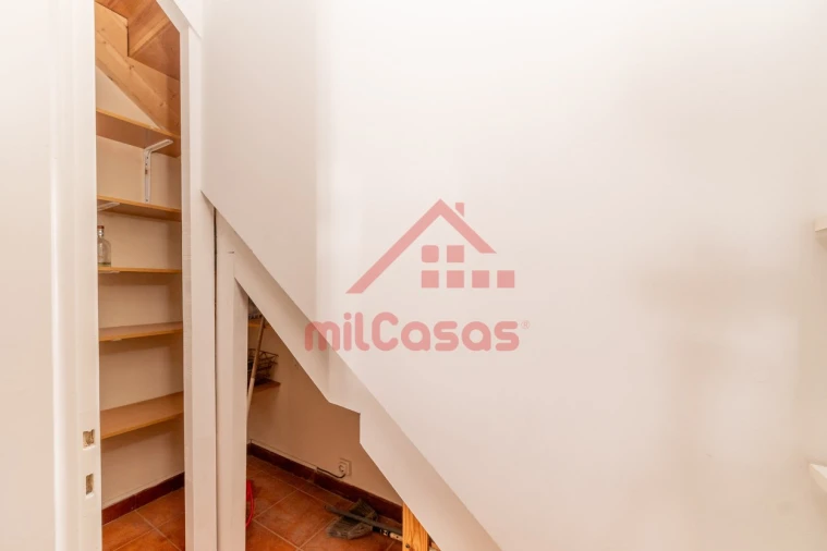 Apartamento T4 para Venda em Santa Maria, São Pedro e Matacães Foto 13