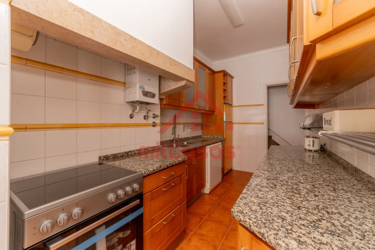 Apartamento T4 para Venda em Santa Maria, São Pedro e Matacães Foto 14