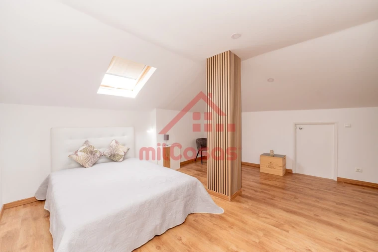 Apartamento T4 para Venda em Santa Maria, São Pedro e Matacães Foto 27