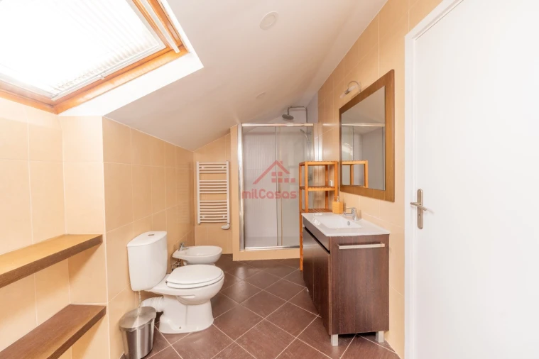 Apartamento T4 para Venda em Santa Maria, São Pedro e Matacães Foto 31