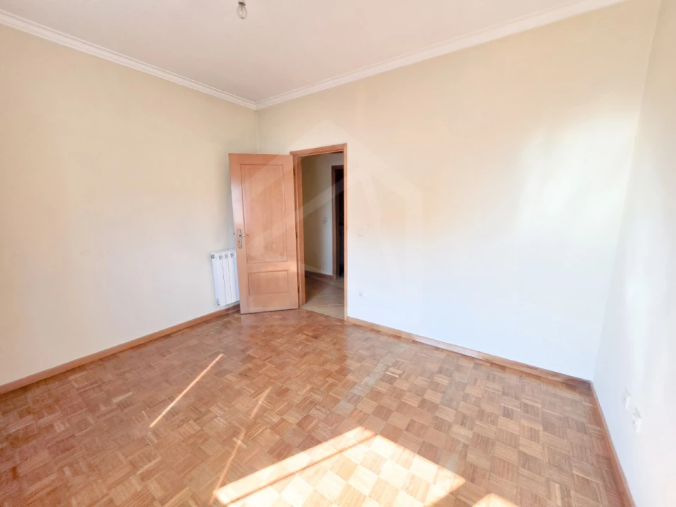 Apartamento T3 para Venda em Carregosa Foto 17