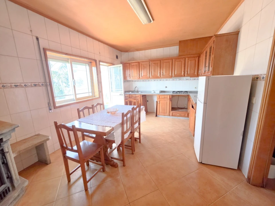 Apartamento T3 para Venda em Carregosa Foto 25