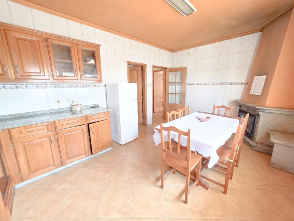 Apartamento T3 para Venda em Carregosa Foto 27