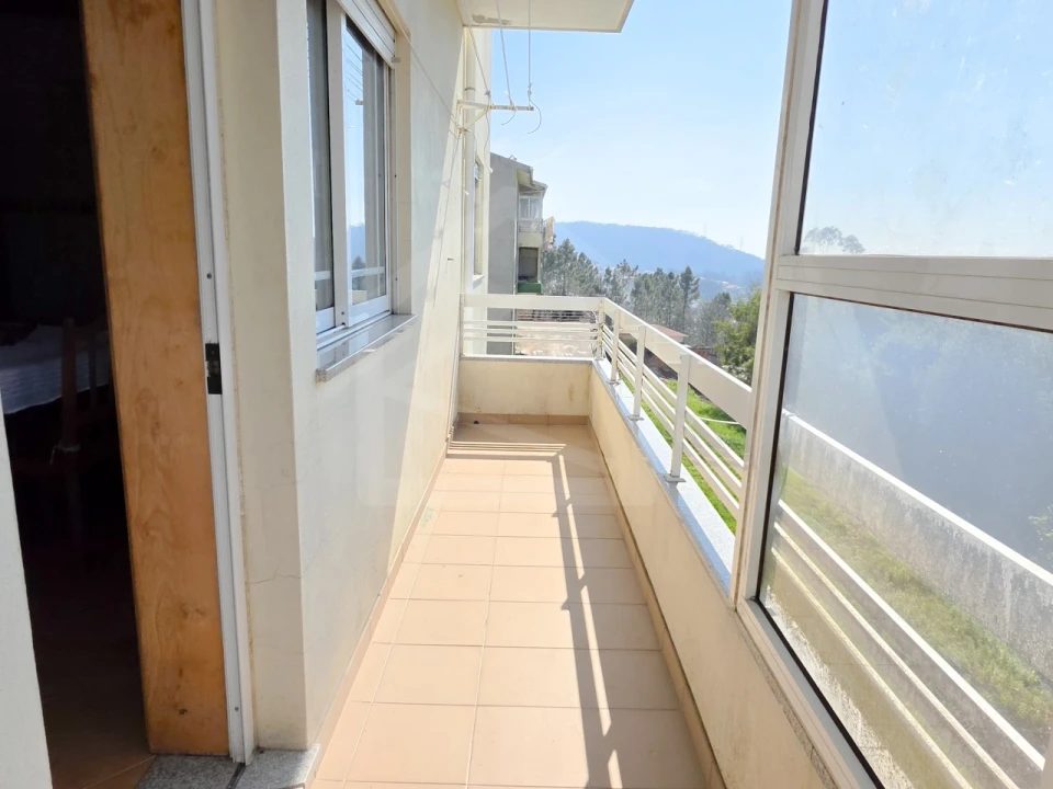 Apartamento T3 para Venda em Carregosa Foto 28