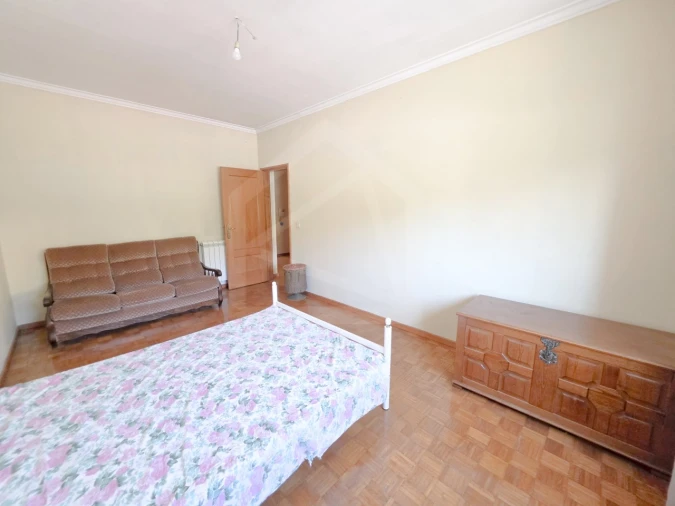 Apartamento T3 para Venda em Carregosa Foto 9
