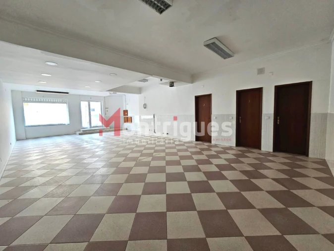 Loja para Arrendamento em Montijo e Afonsoeiro Foto 3