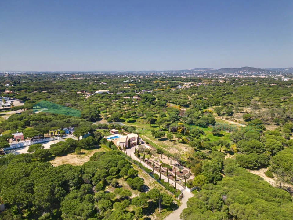 Moradia T5 para Venda em Almancil Foto 78