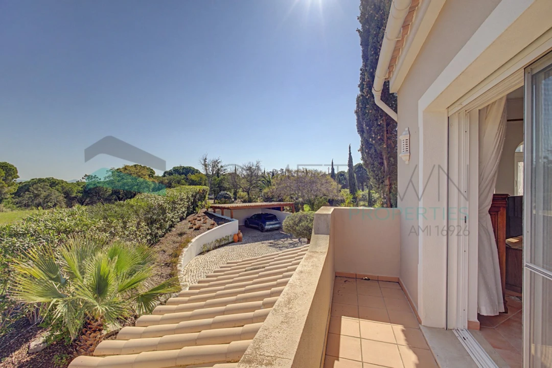 Moradia T5 para Venda em Almancil Foto 27