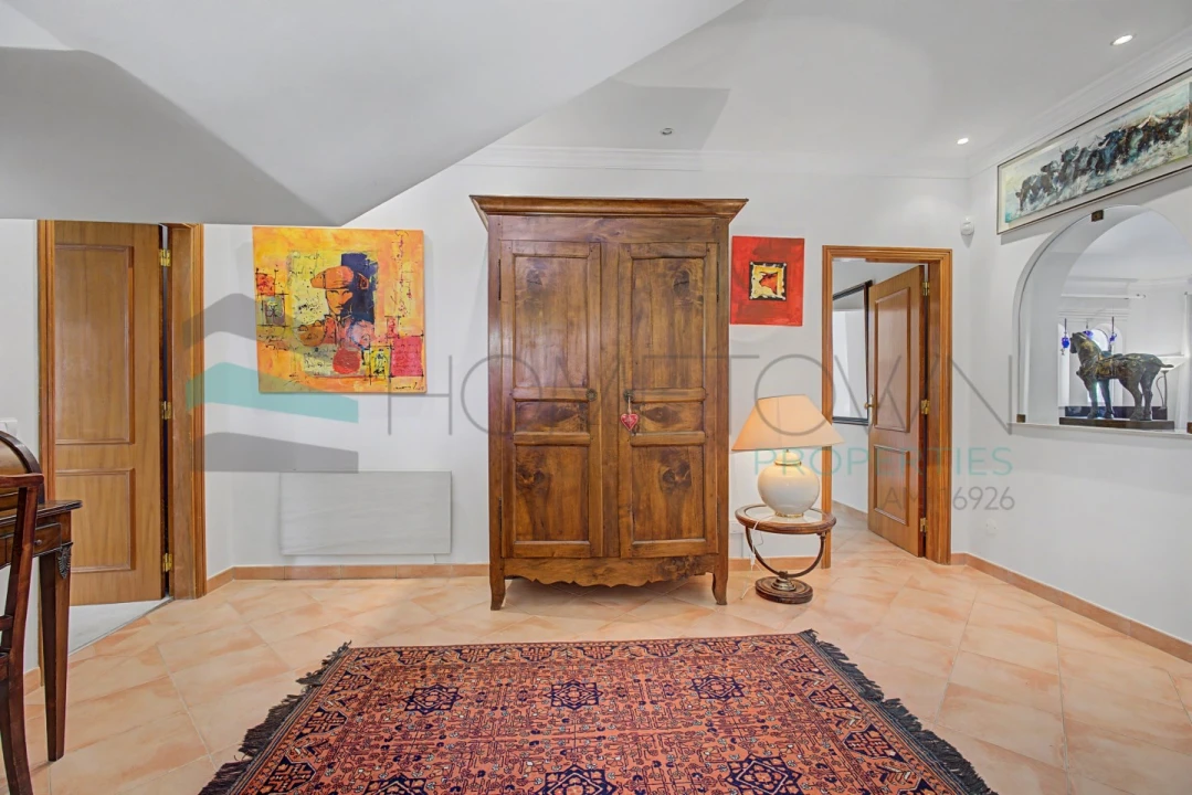 Moradia T5 para Venda em Almancil Foto 69