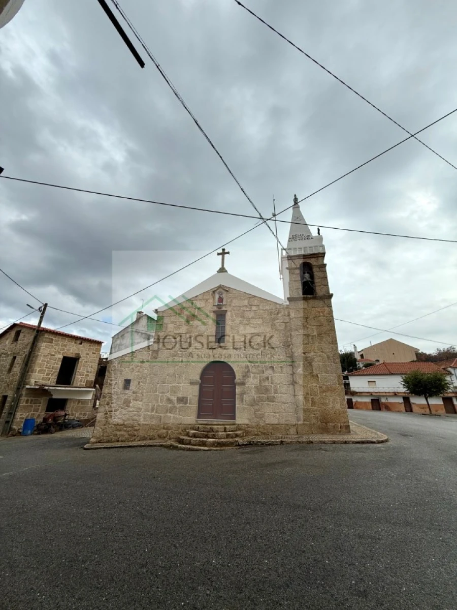 Moradia T2 para Venda em Santo Estêvão e Moita Foto 13