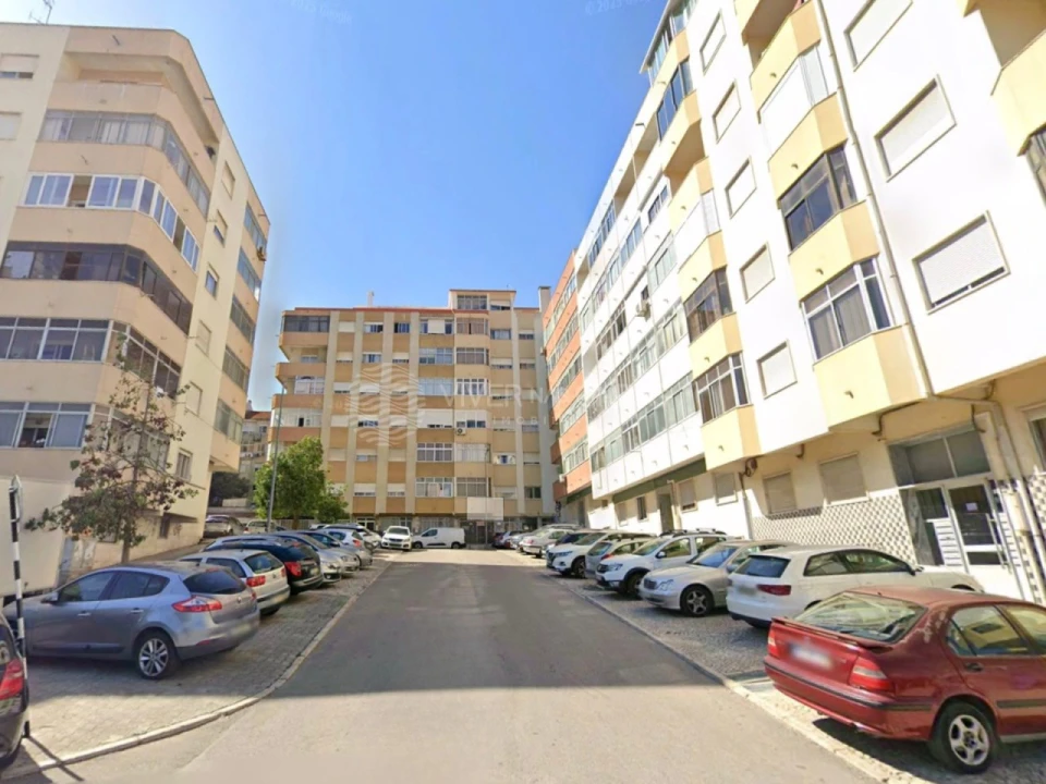 Loja para Venda em Amora Foto 2