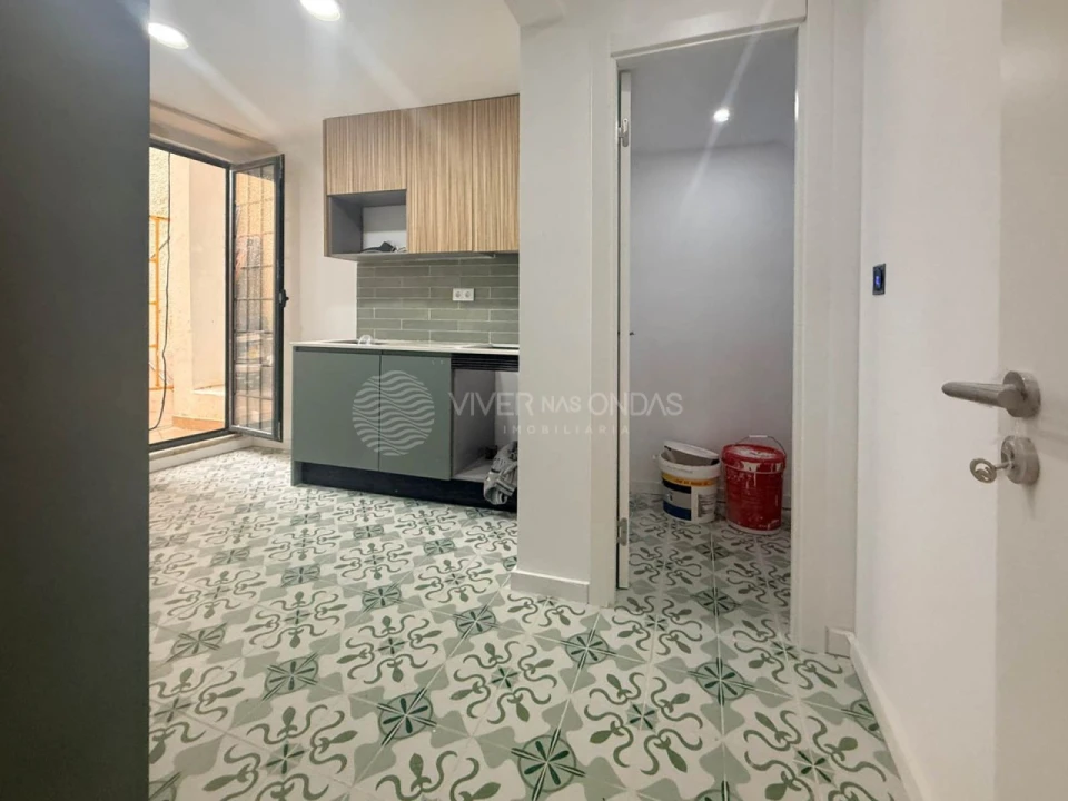 Apartamento T2 para Venda em Fanhões Foto 1