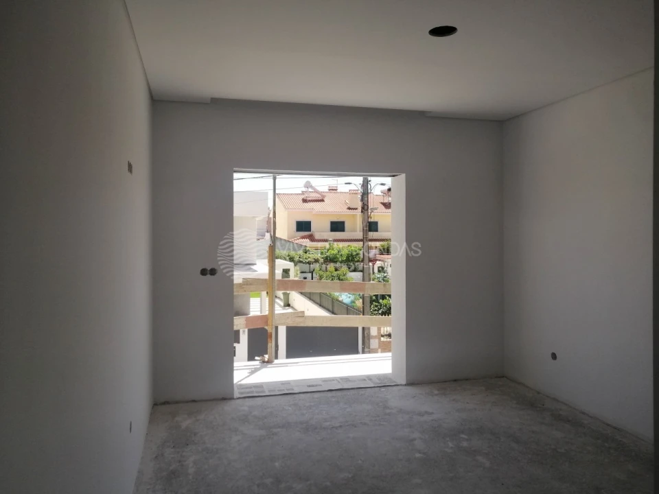 Moradia T3 para Venda em Fernao Ferro Foto 12