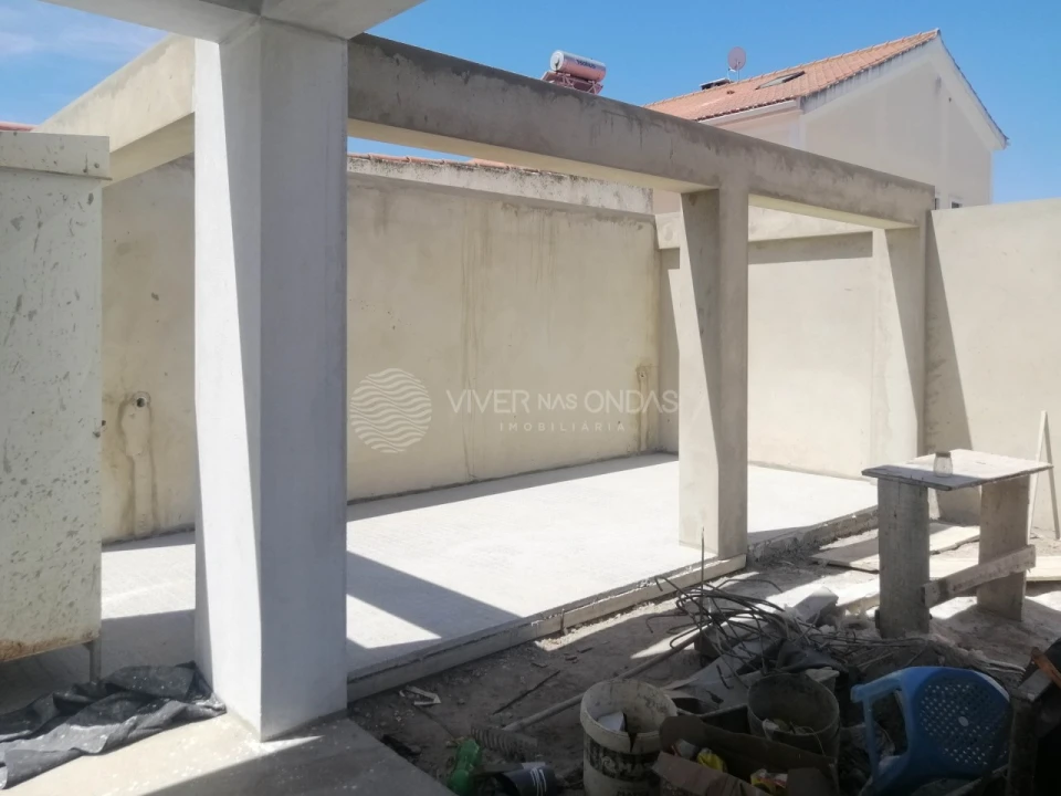 Moradia T3 para Venda em Fernao Ferro Foto 23